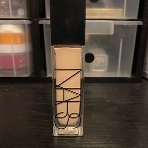 NARS Natural Radiant Longwear Foundation in Oslo